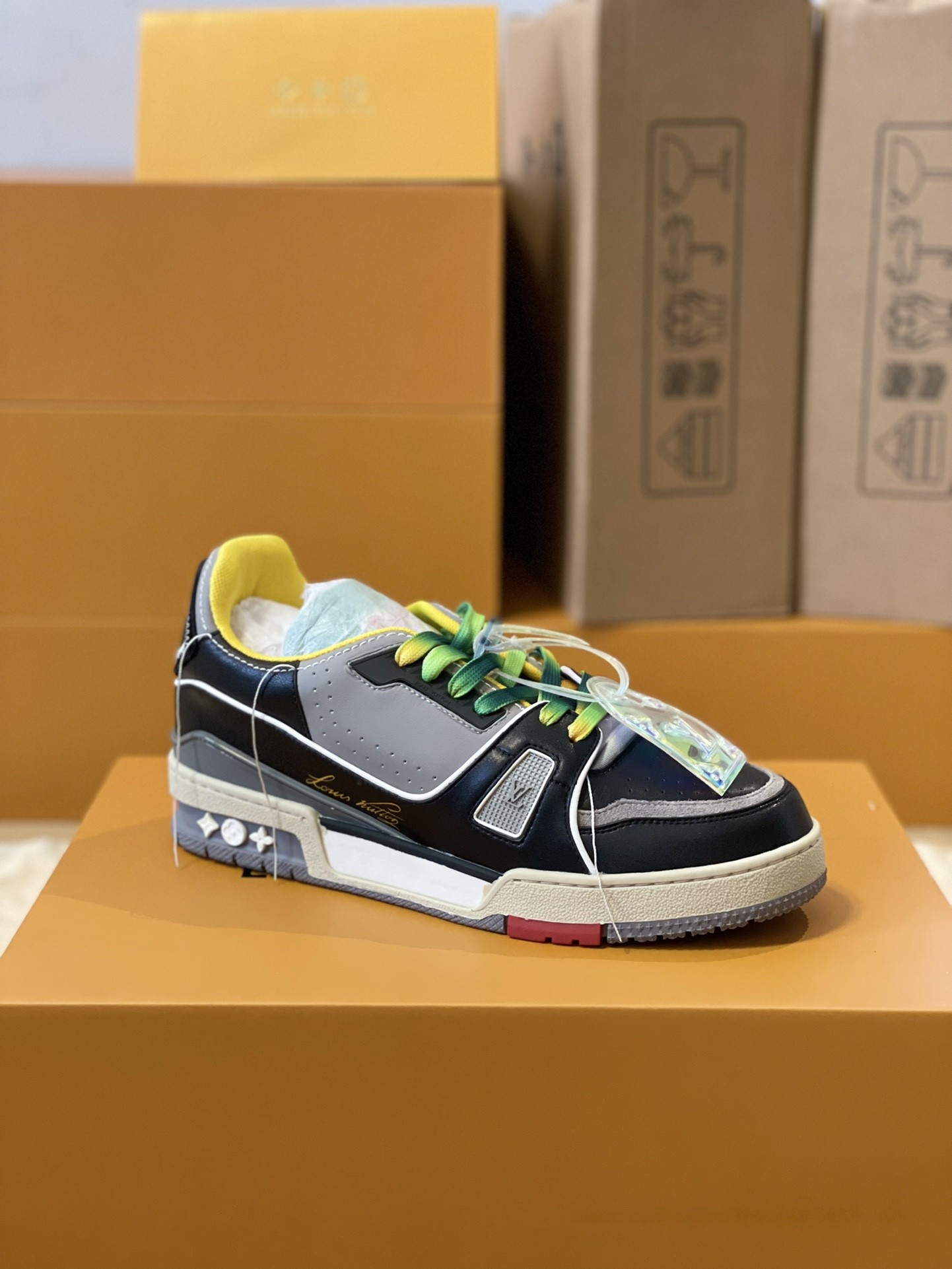 L X V TRAINER 1A9IQ5 Sneakers detail 3