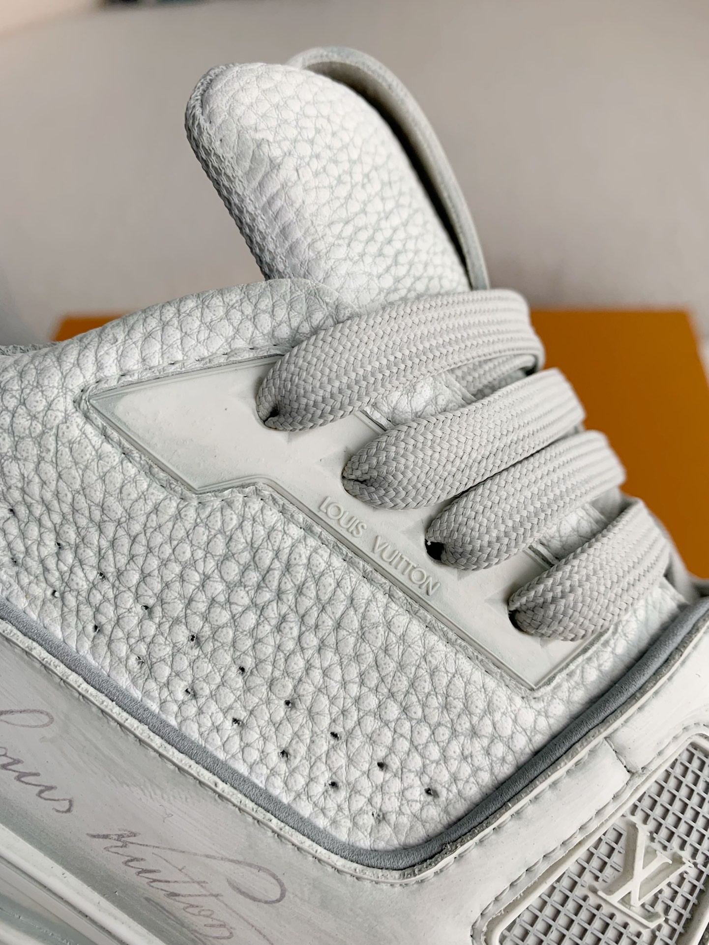 Product detail 12