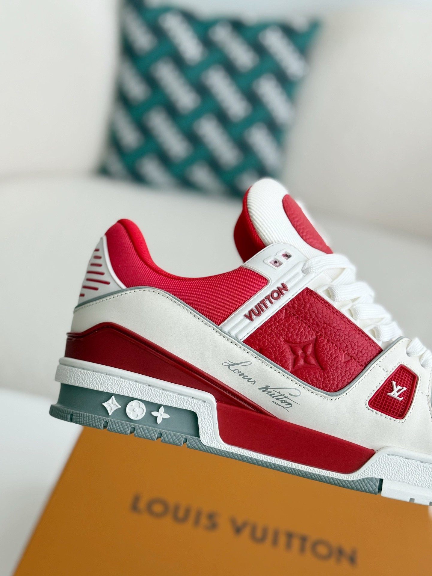 L X V TRAINER SNEAKERS detail 7