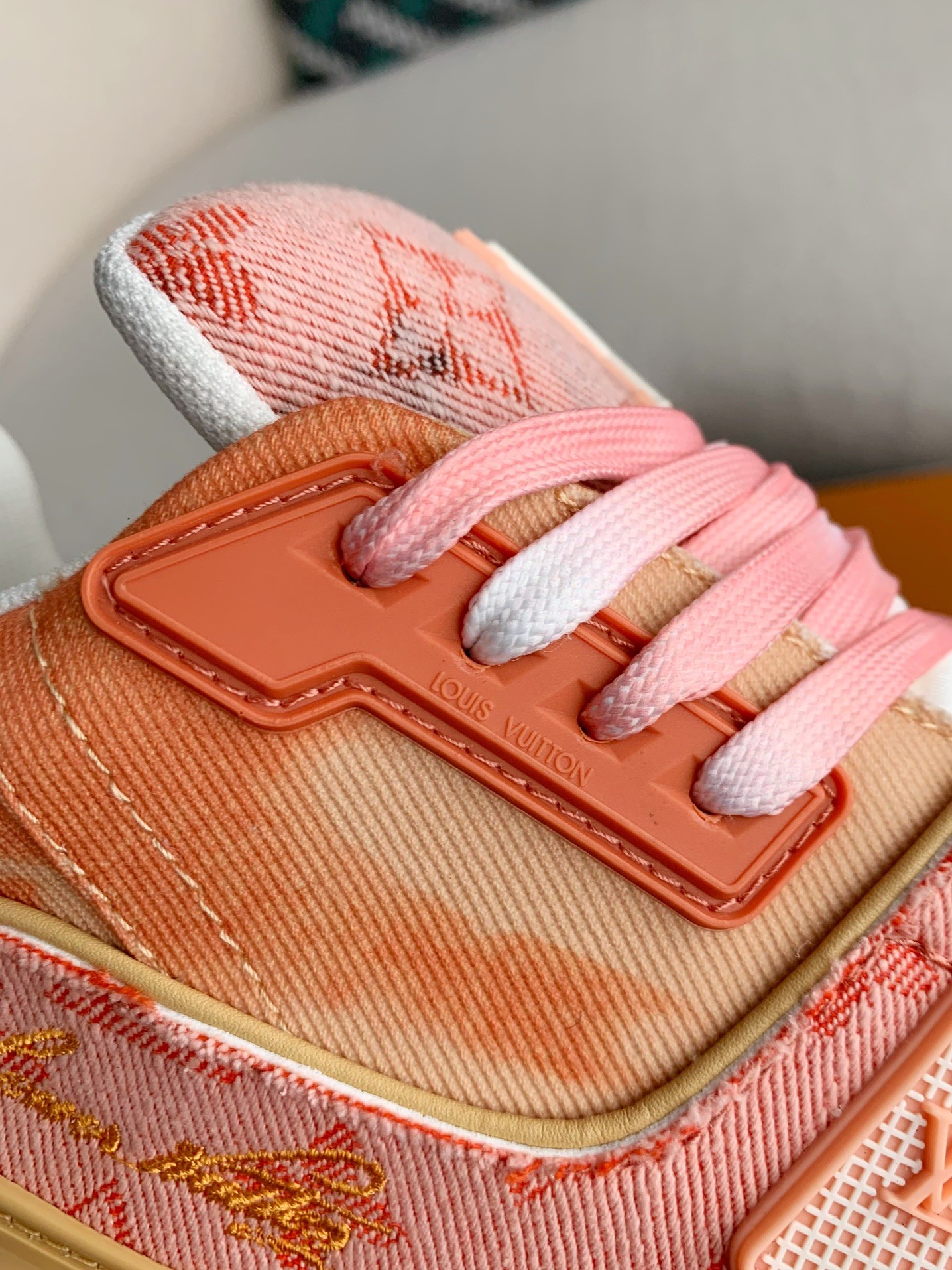 Product detail 12
