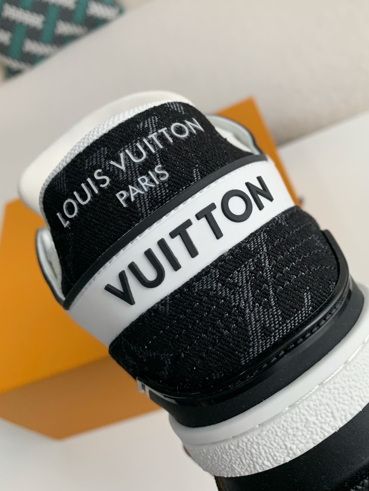 Product detail 13