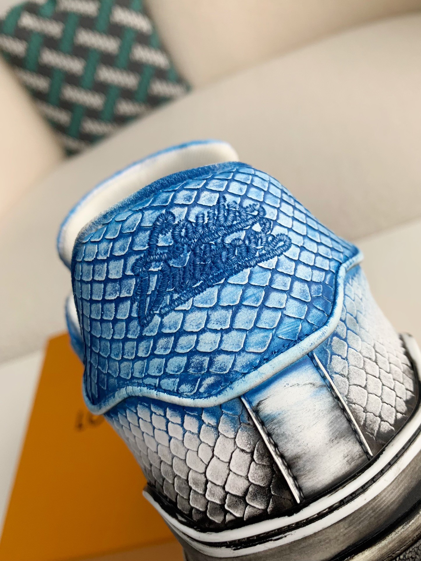 Product detail 14
