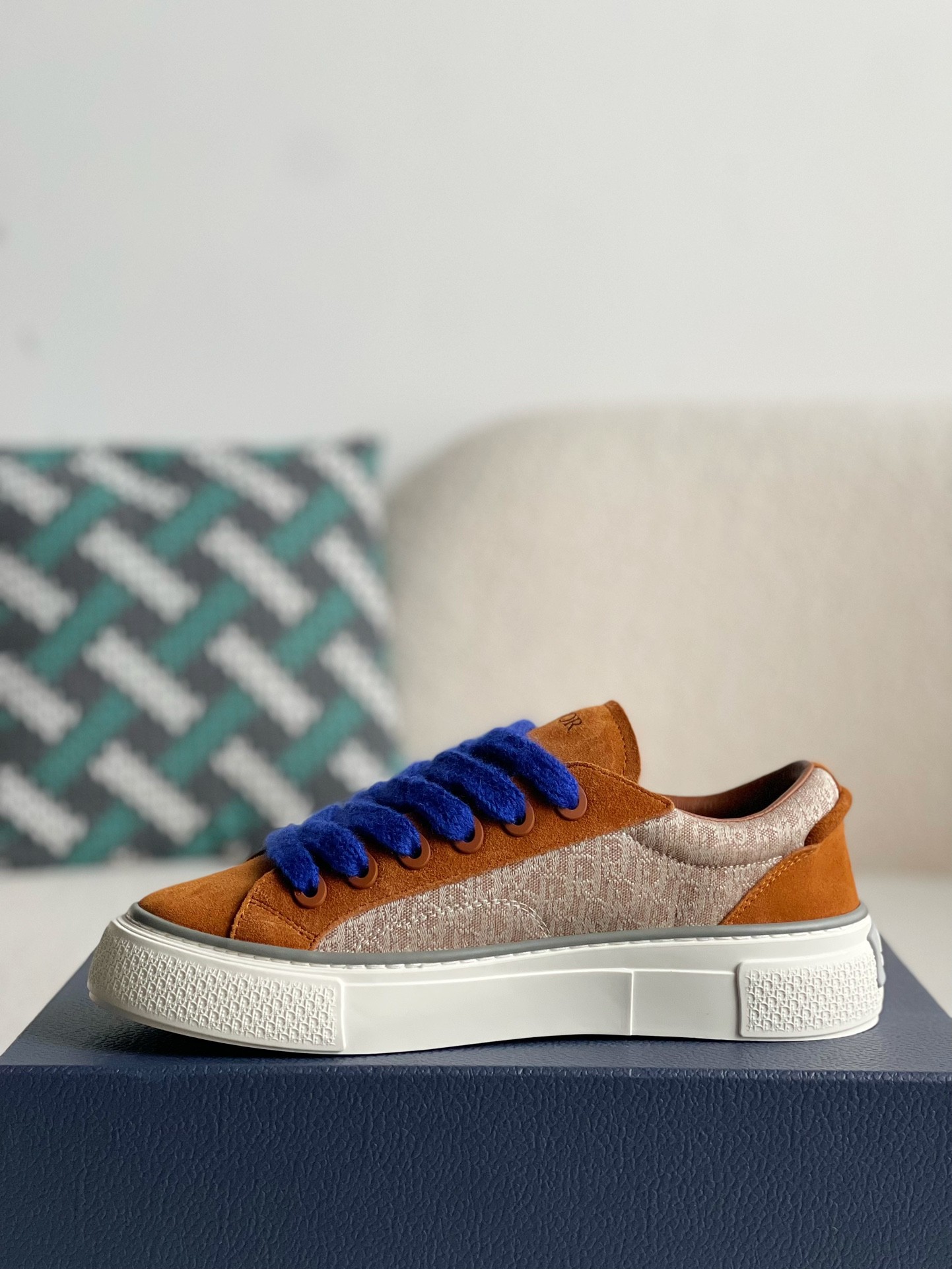 Product detail 4