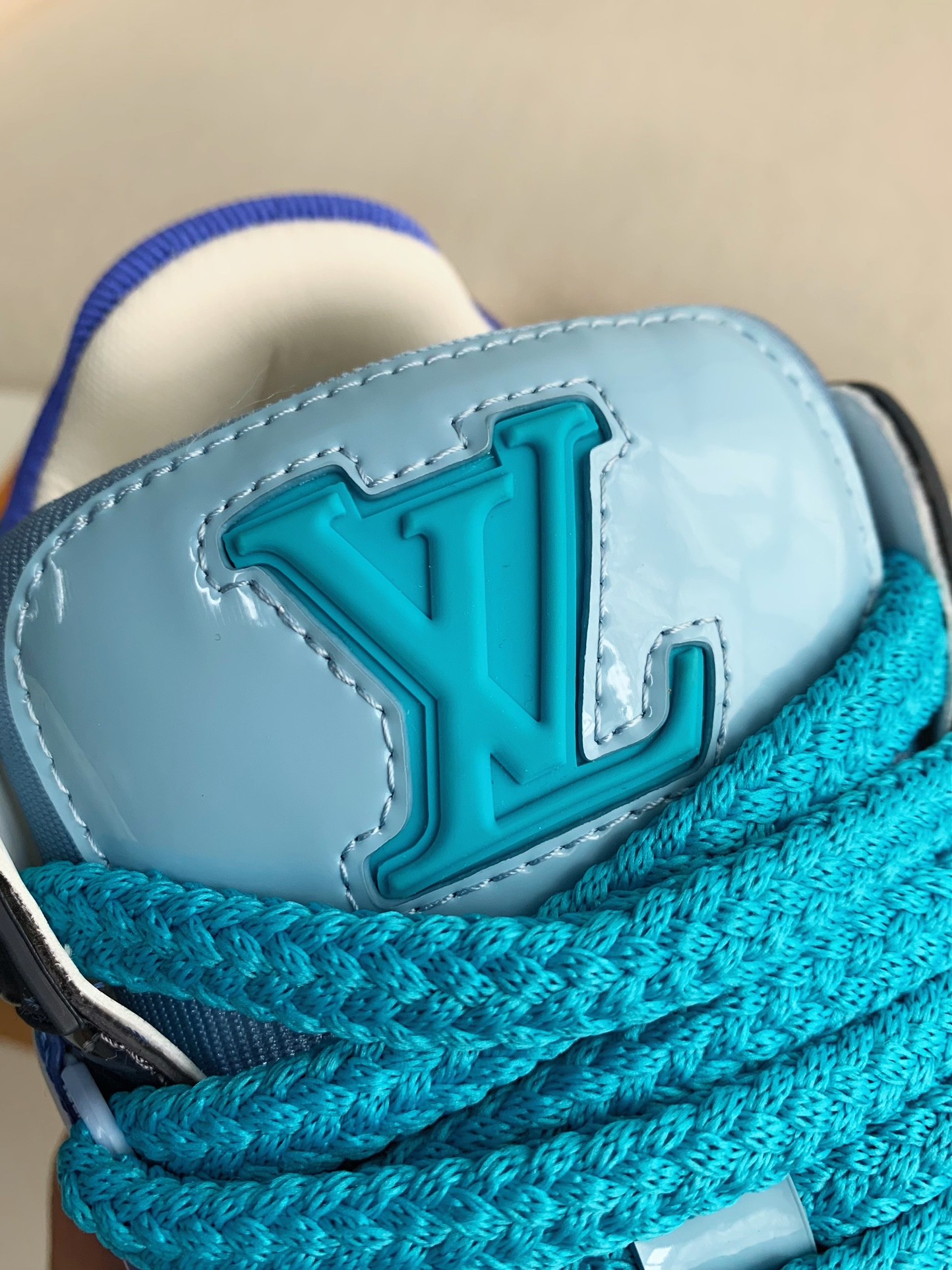 L X V TRAINER MAXI SNEAKERS detail 10