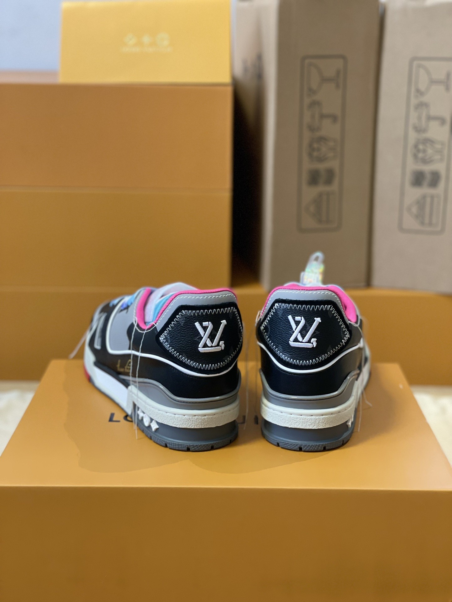 L X V TRAINER 1A9IQ5 Sneakers detail 5