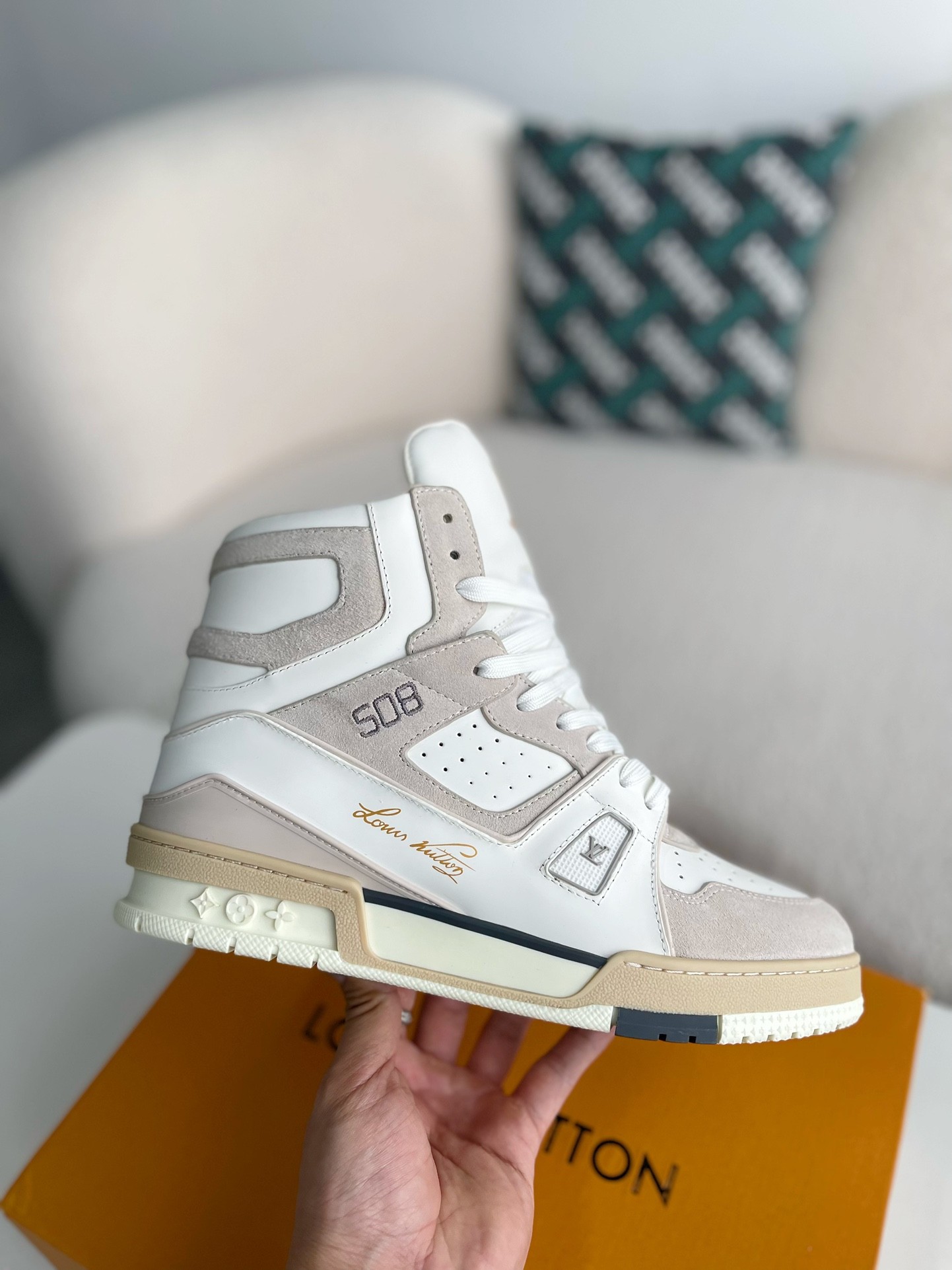 L X V TRAINER SNEAKERS detail 6