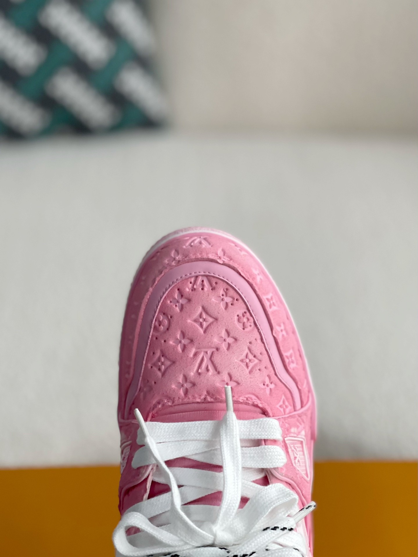 L X V TRAINER SNEAKERS detail 9