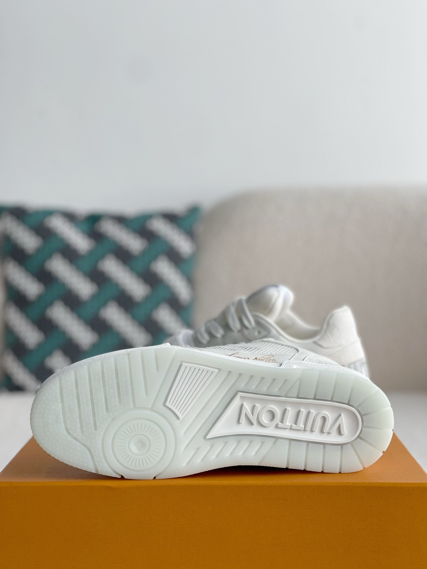 L X V TRAINER 1A9IQ5 Sneakers detail 5