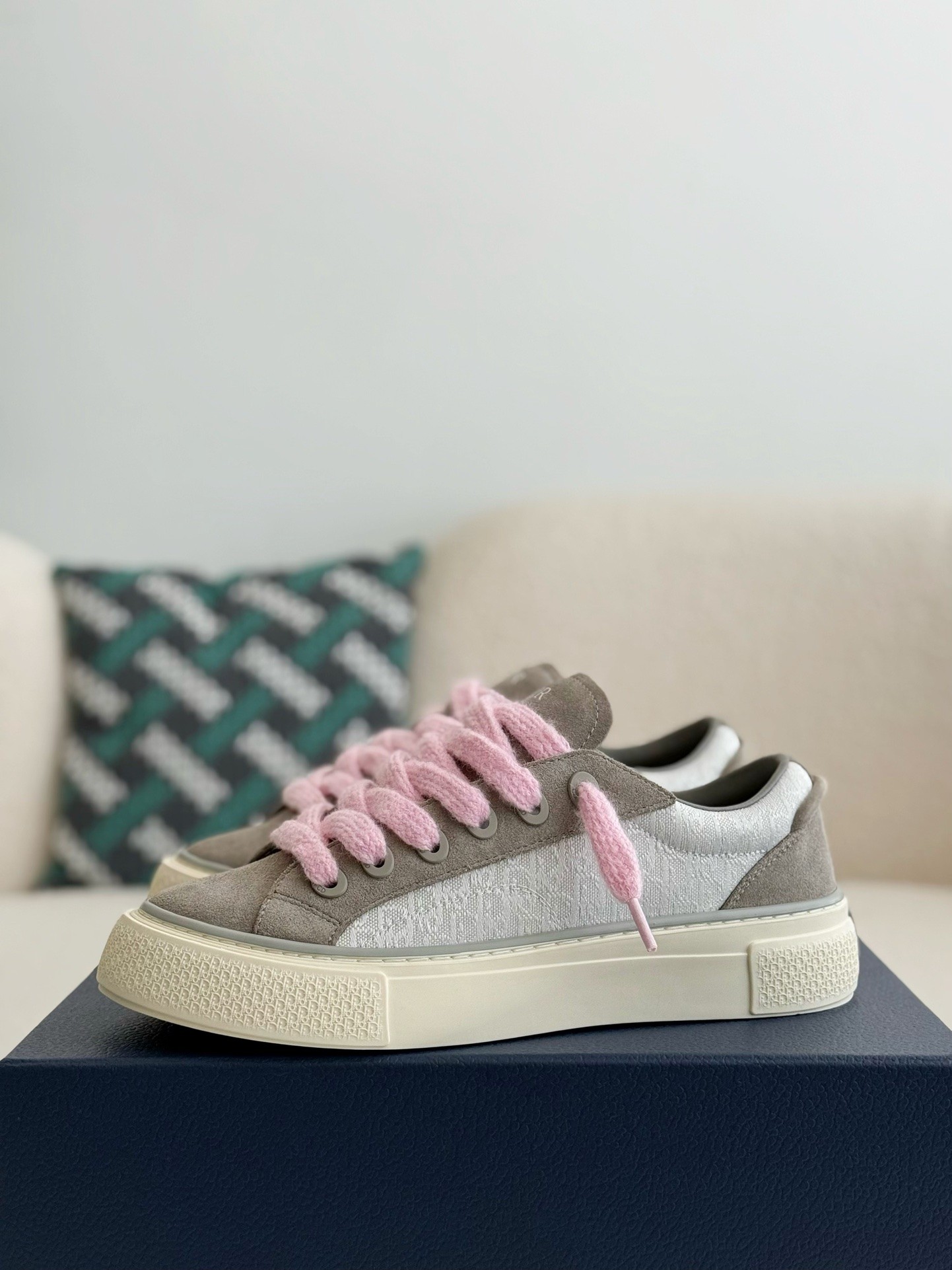 Product detail 1