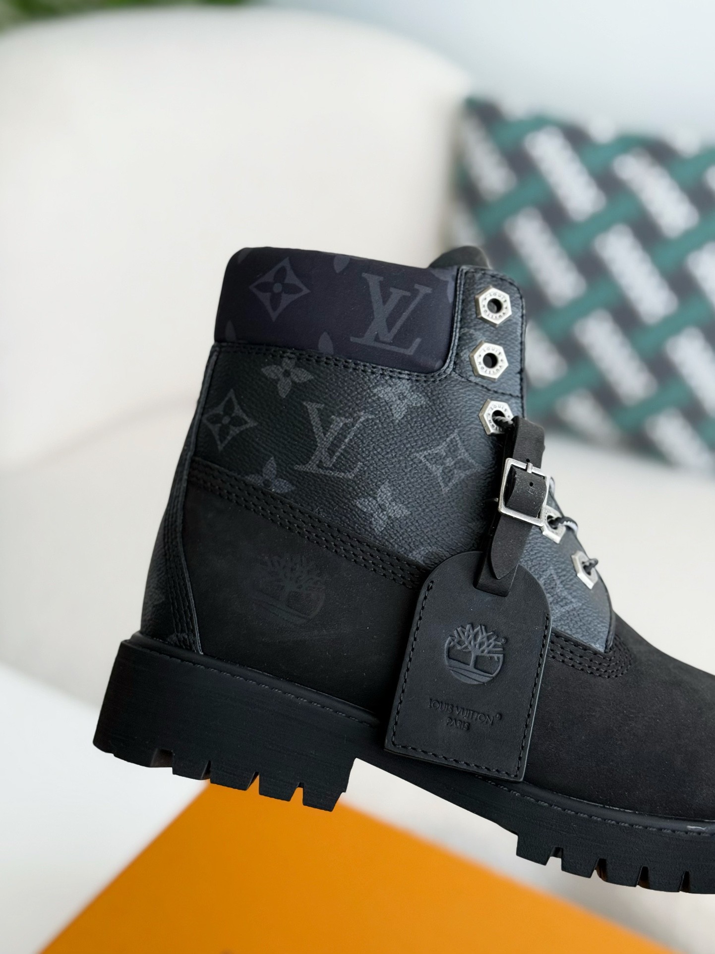 L X V x Timland boots/Martin boots/boots detail 7
