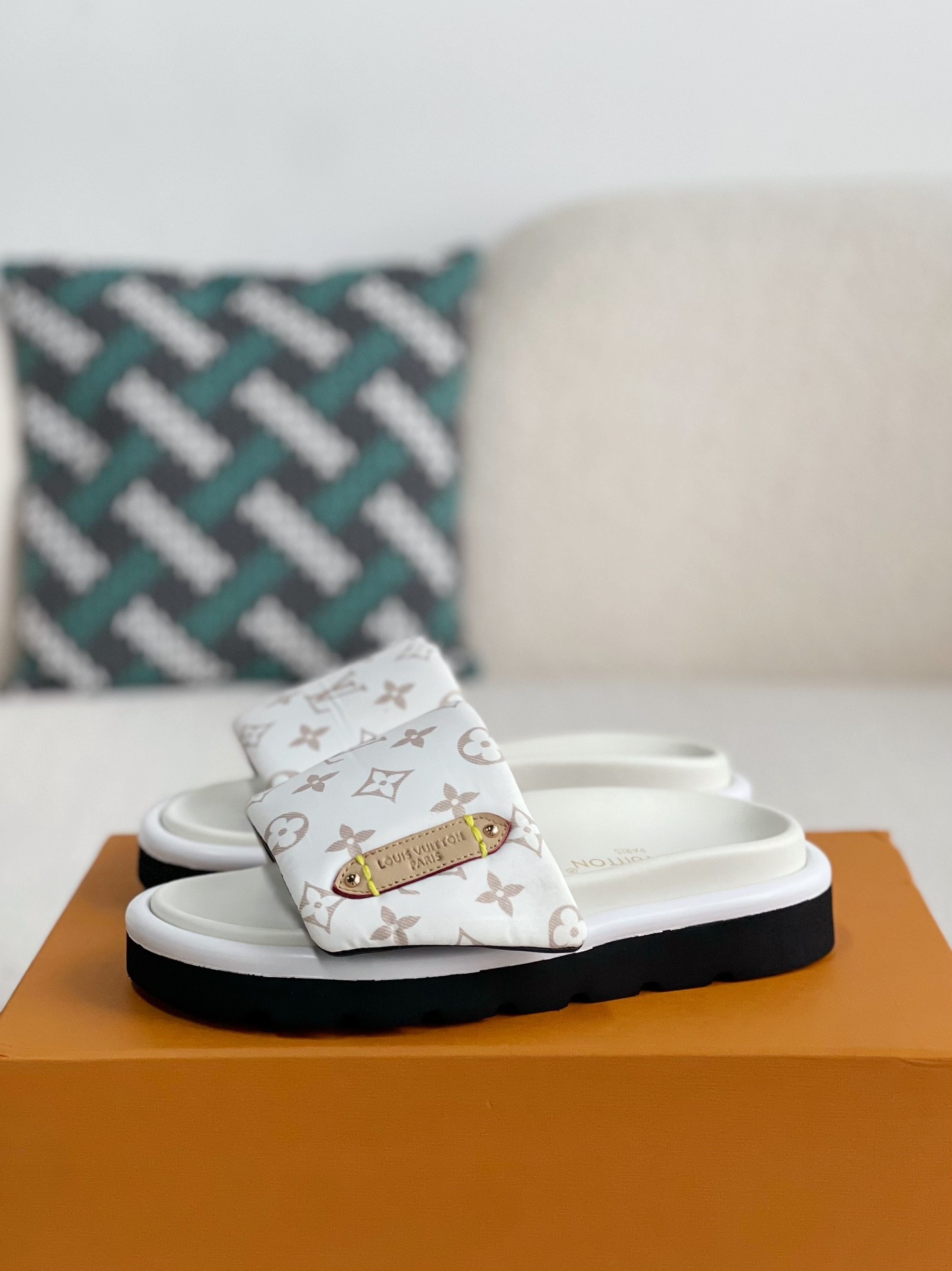 Product detail 1