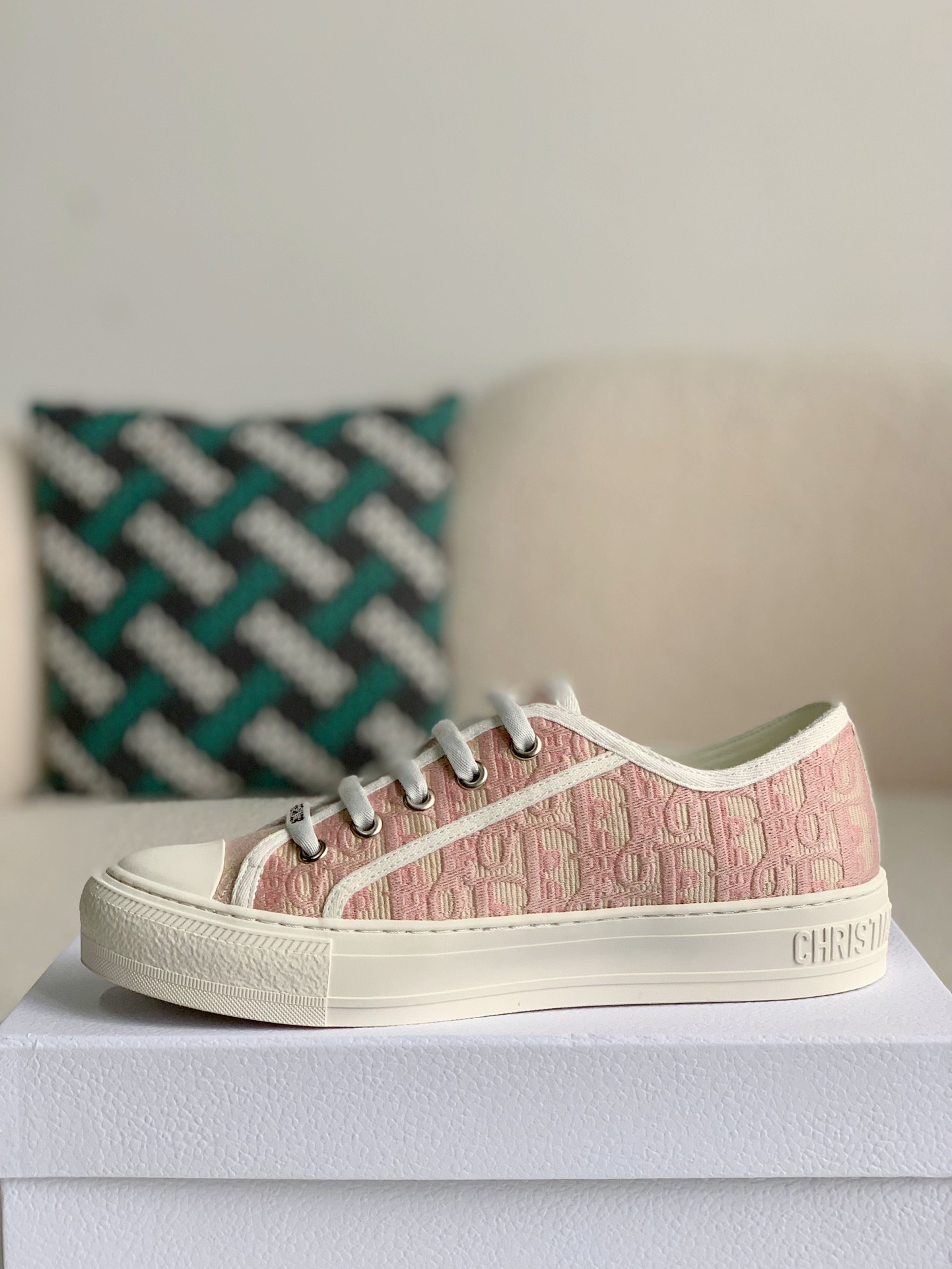 Product detail 4