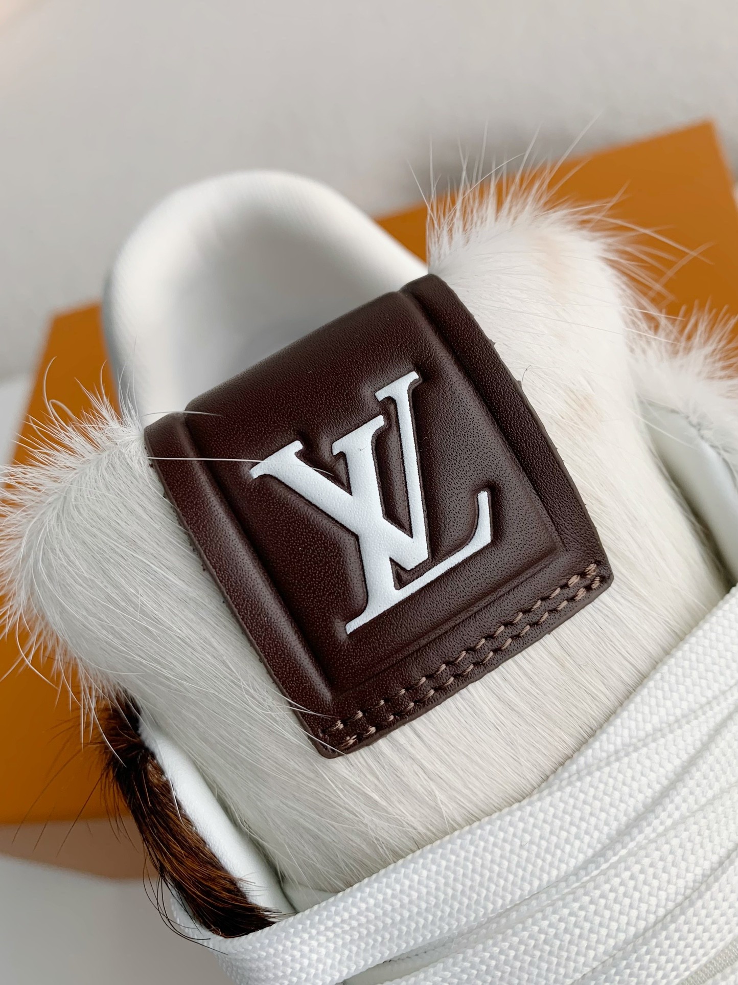 L X V SNEAKERS detail 10