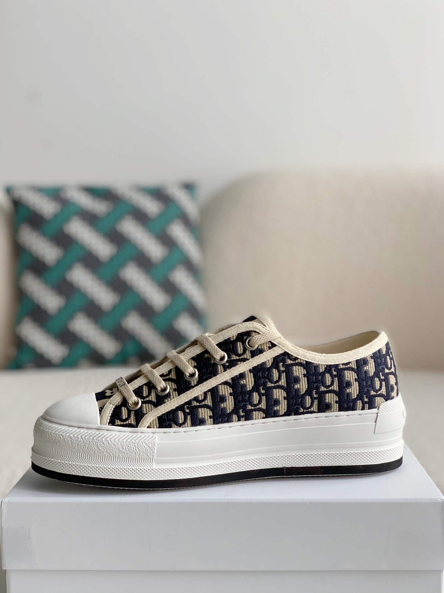 Product detail 4