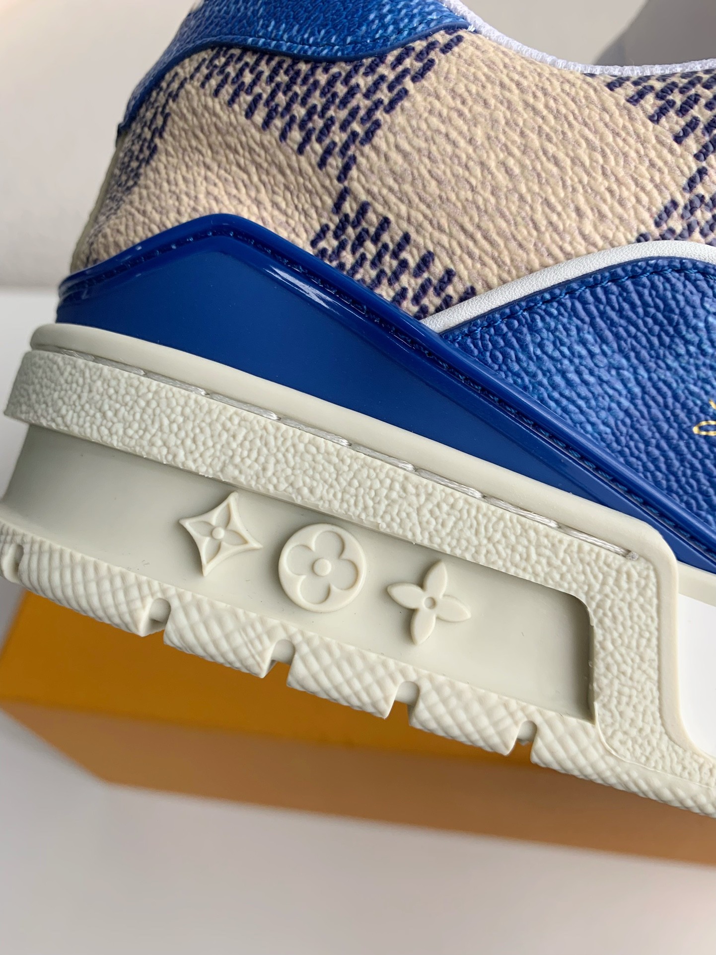 Product detail 13