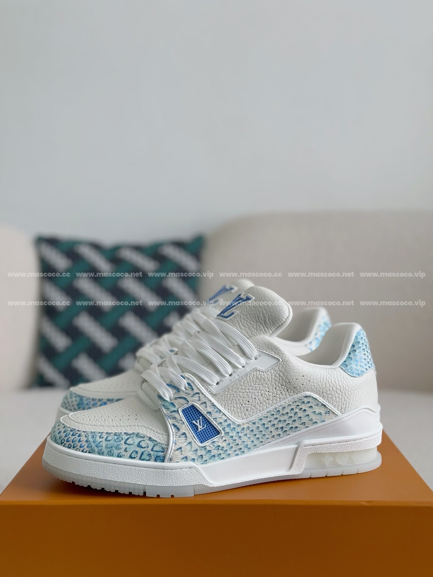 Product detail 1