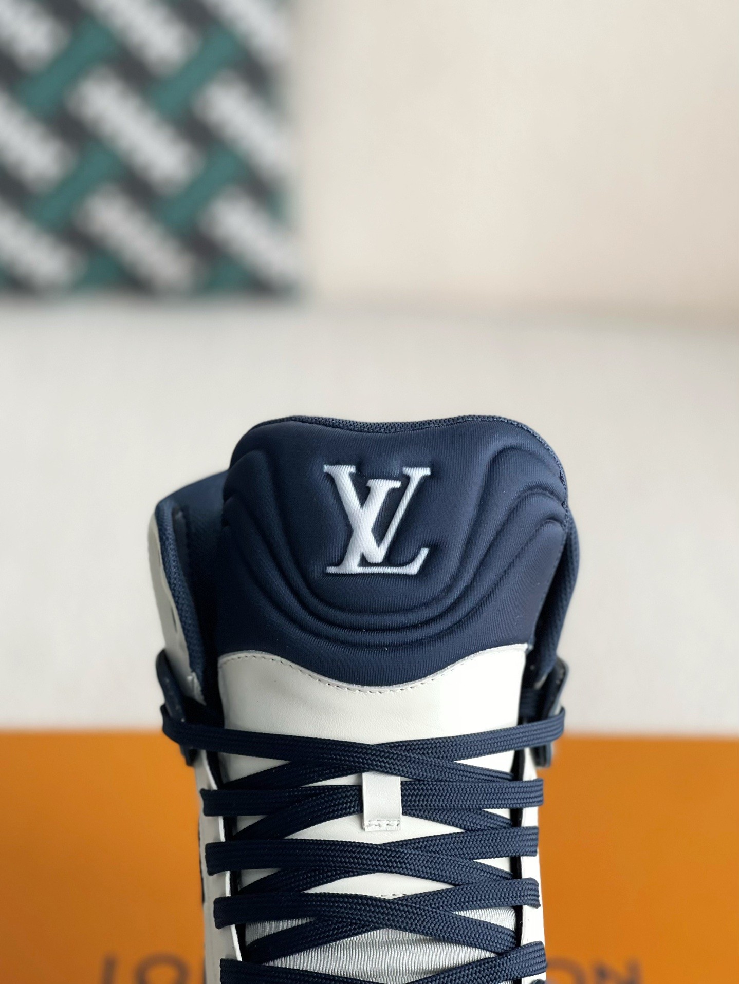 L X V TRAINER SNEAKERS(Men's style) detail 10