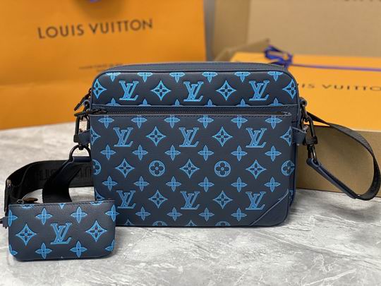 L X V Messenger Bags Size:25*18.5*7cm detail 12