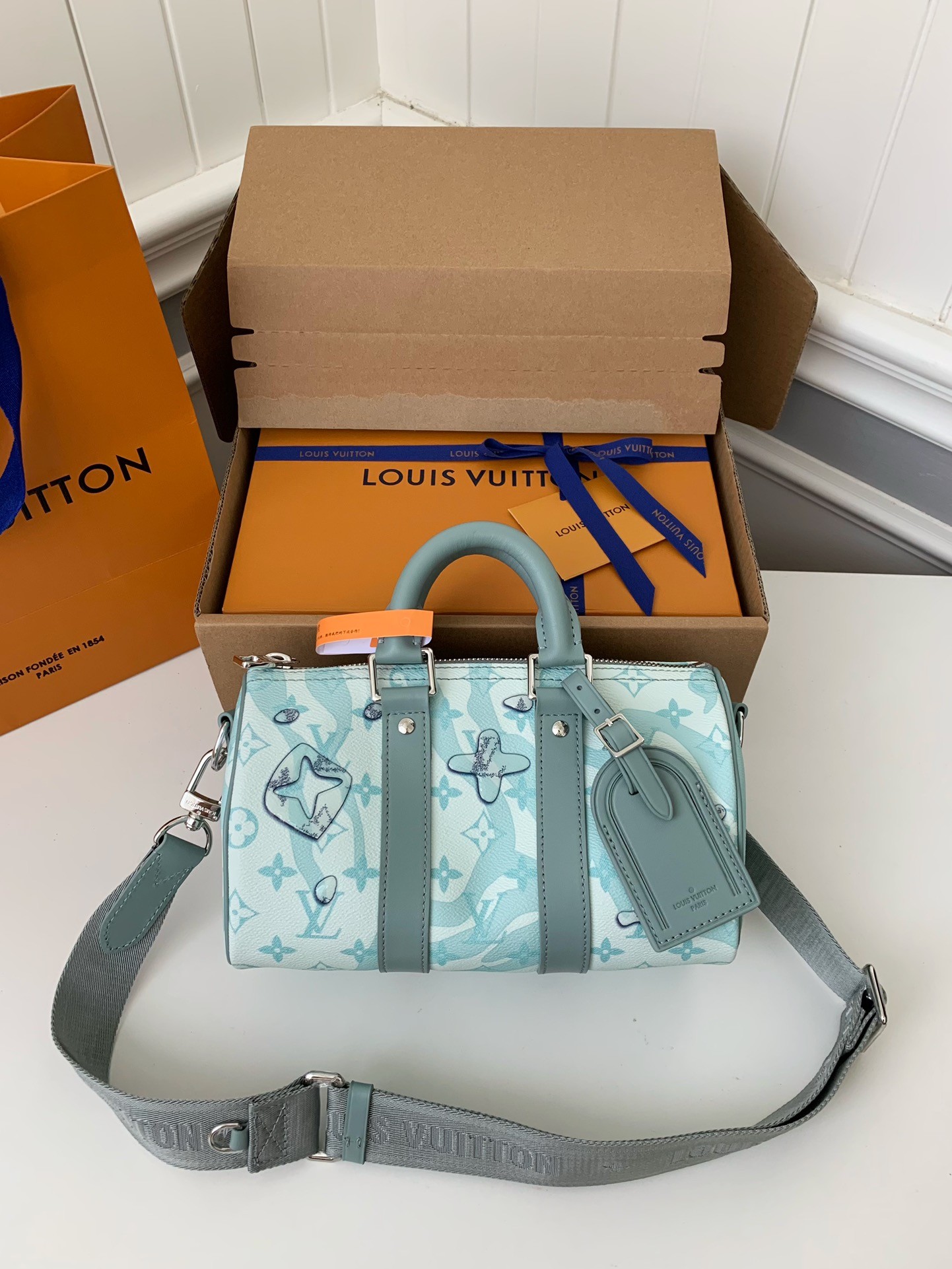 L X V KEEPALL BANDOULI&Egrave;RE 25*15*11cm