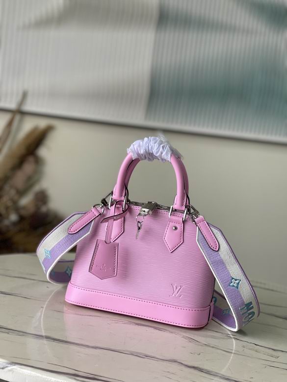 L X V Bag 23.5x17.5zx11.5cm detail 9