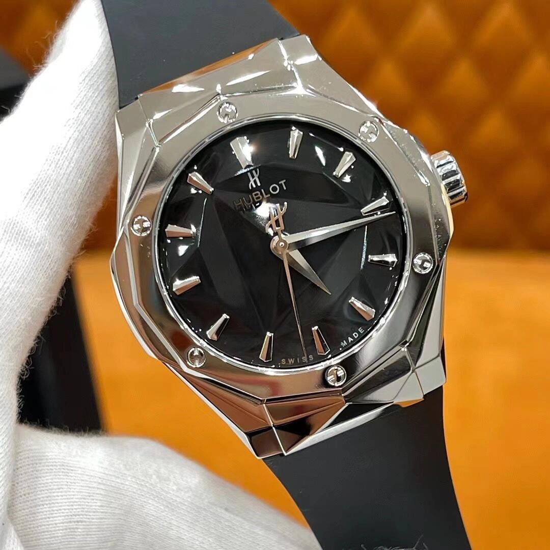 HB Classic Fusion Orlinski Titanium detail 3