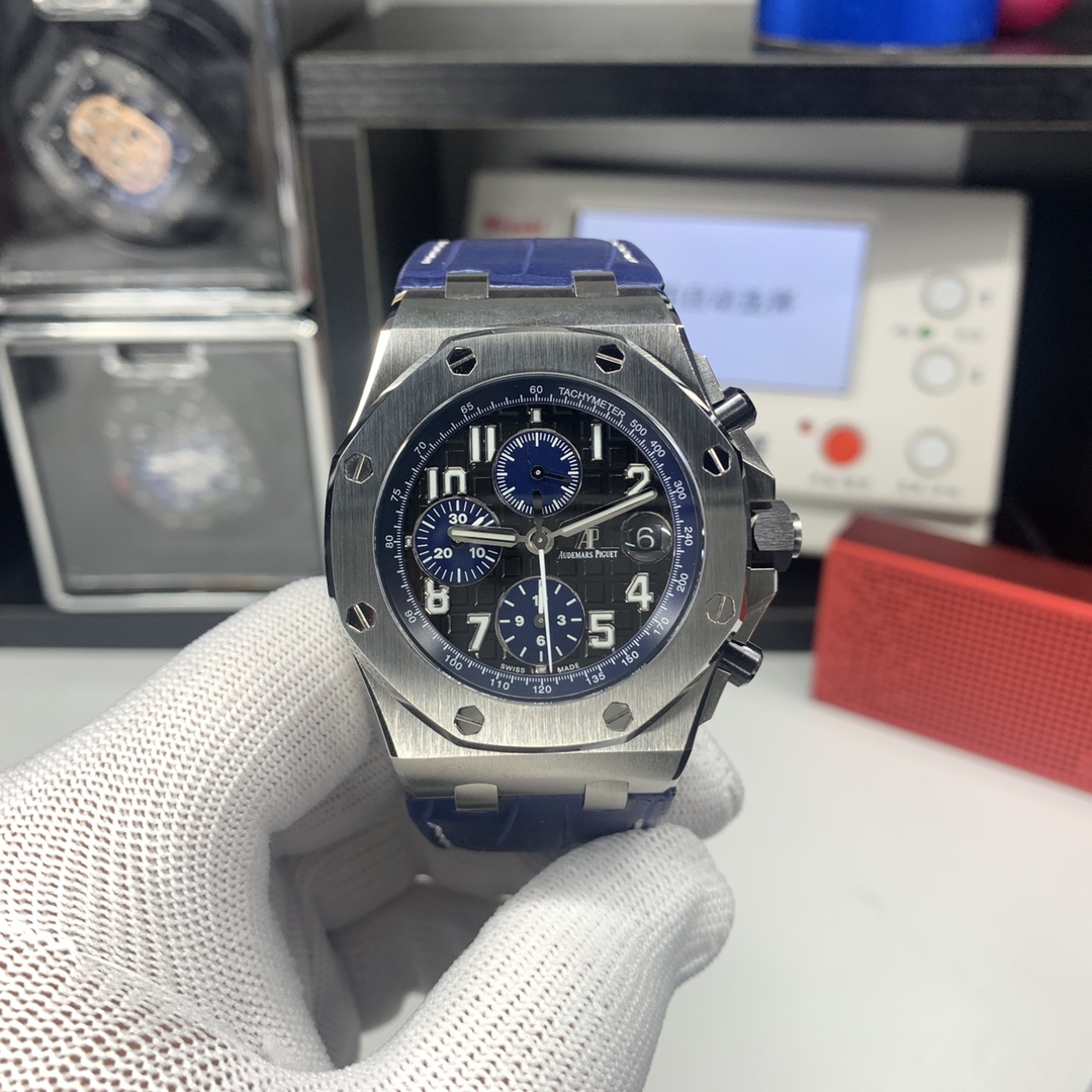 APS Offshore Chronograph detail 5