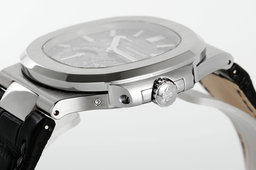PP Nautilus Moon Phase detail 7