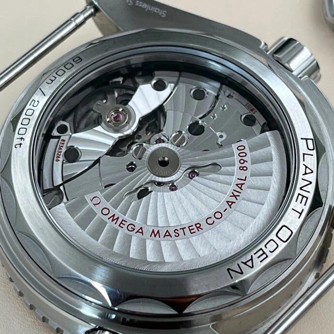 Seamaster Planet Ocean detail 8