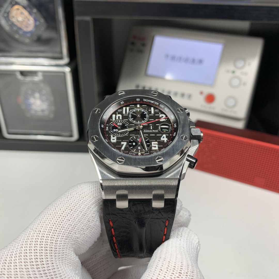 APS Chrono Gray Dial detail 11