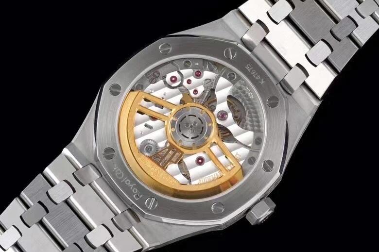 APS Royal Oak Selfwinding detail 3