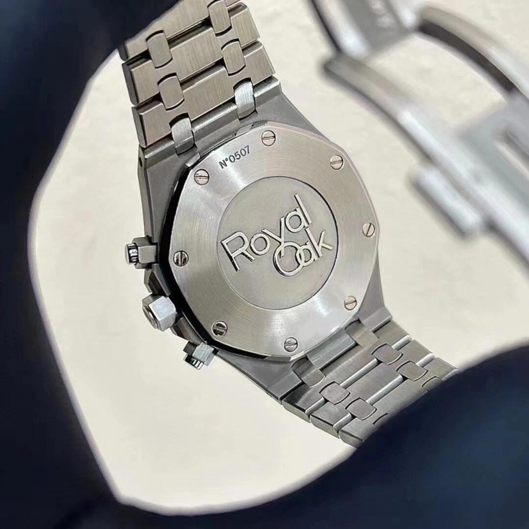 APS Blue Dial detail 6
