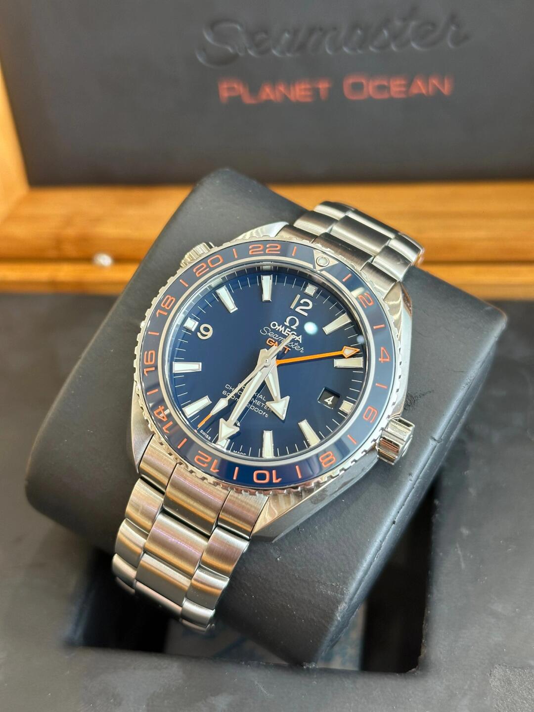 OMG Planet Ocean 600M detail 4