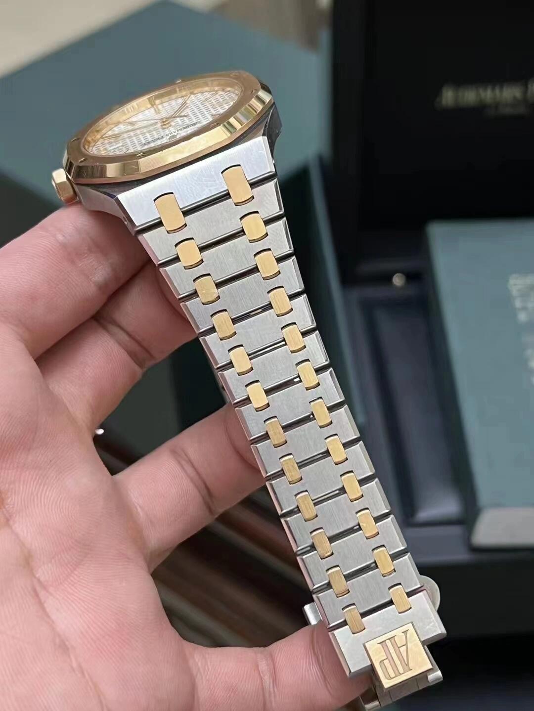 APS Royal Oak 15400SR.OO.1220SR.01 detail 6