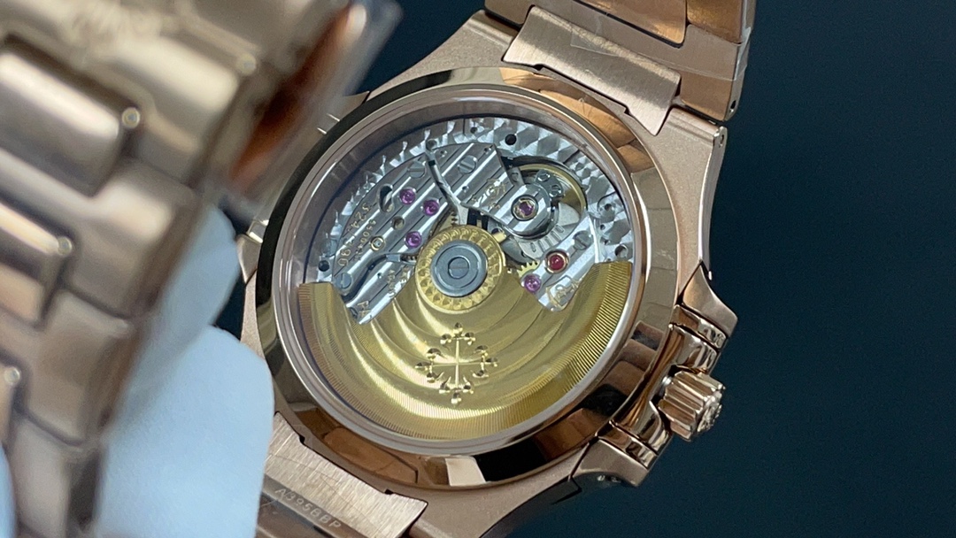 PP Nautilus Rose White Dial 5711/5811 detail 6
