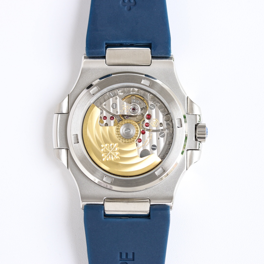 PP Nautilus 5711 Blue Dial Rubber detail 9
