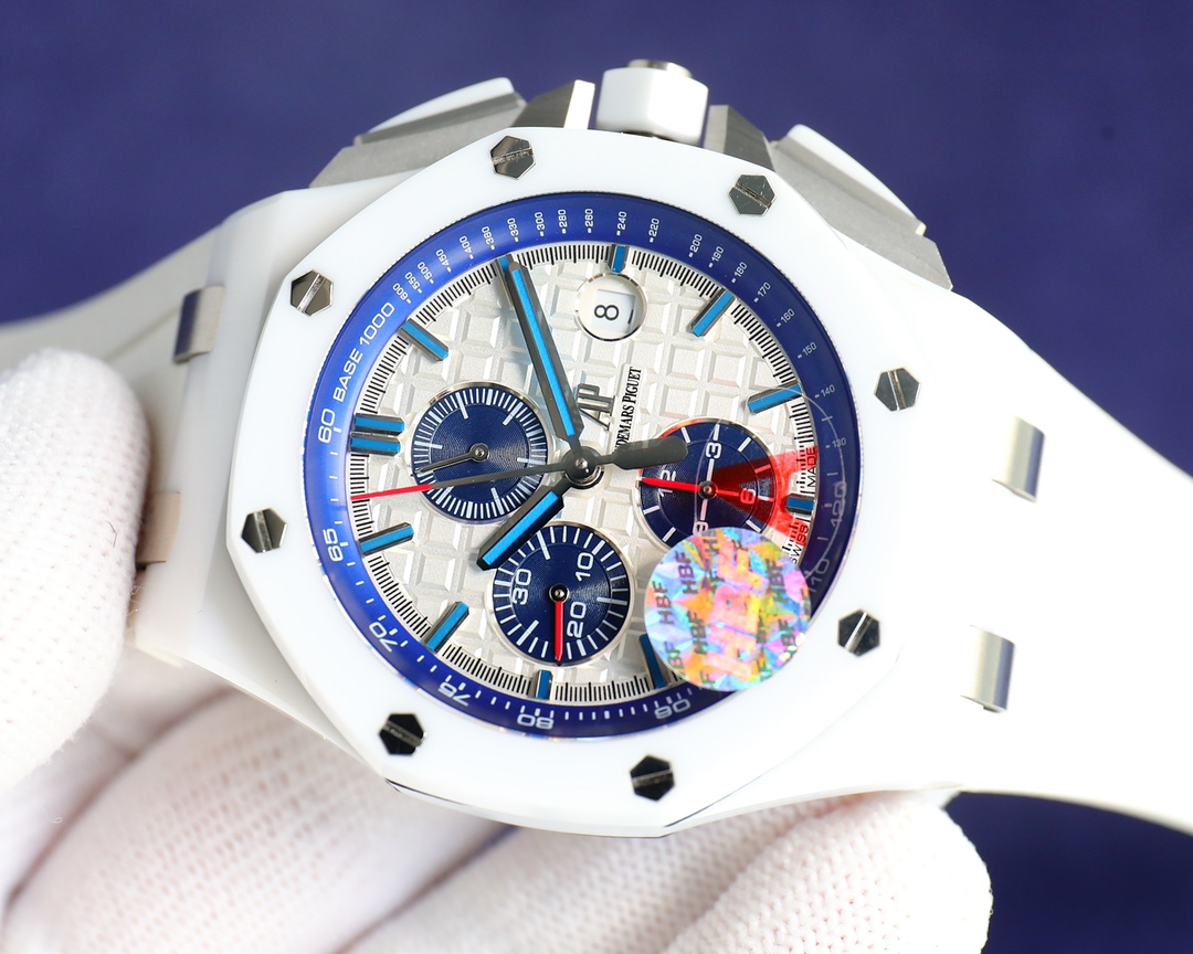 APS 26402 Royal Oak Watch detail 9