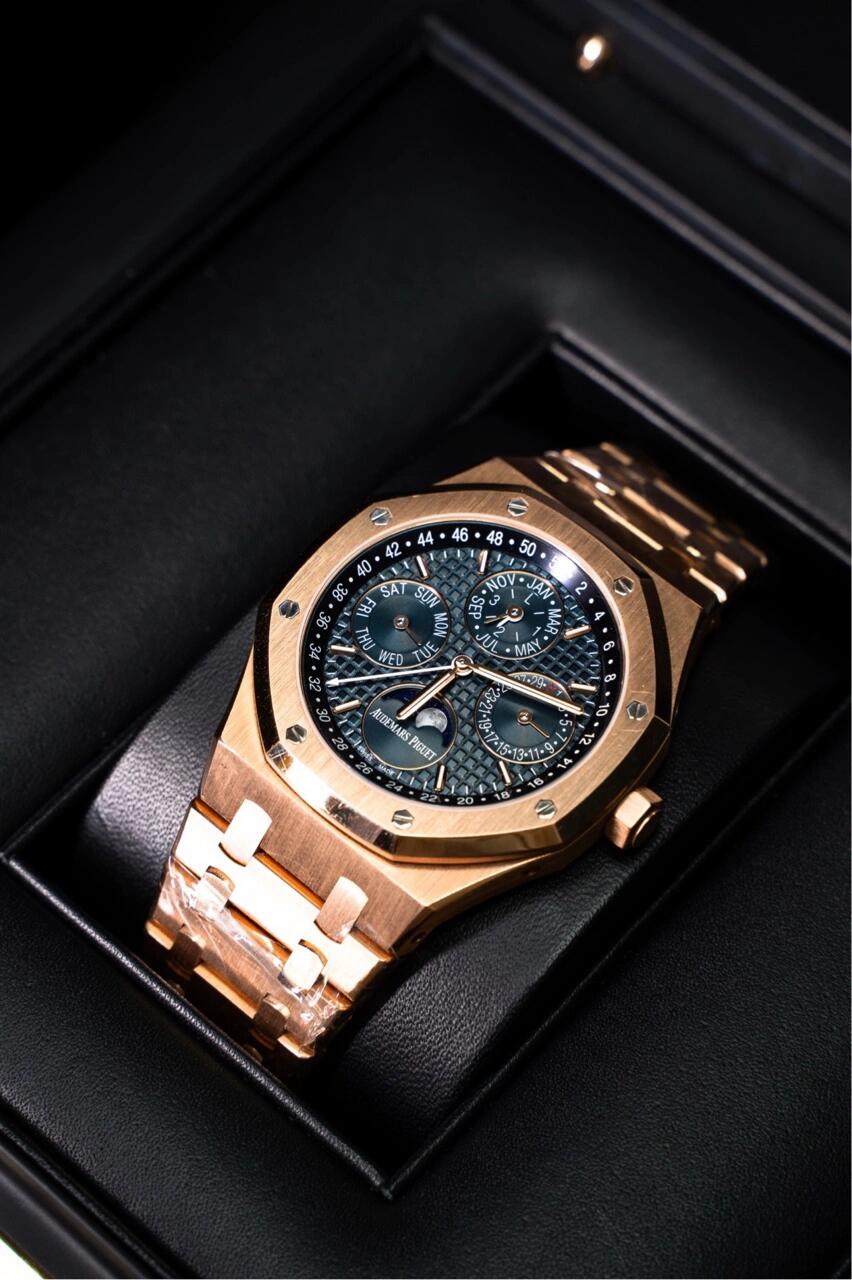 APS Rose Gold Blue Dial detail 3