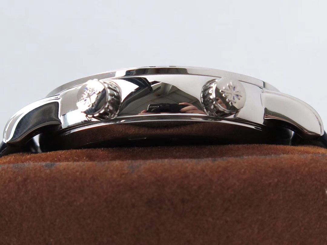 PP Grand Leather detail 7