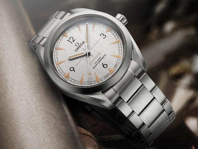 OMG Railmaster White detail 5