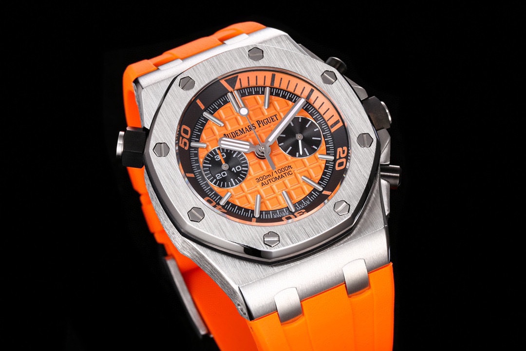 APS Royal Oak Orange 26703ST.OO.A070CA.01 detail 10