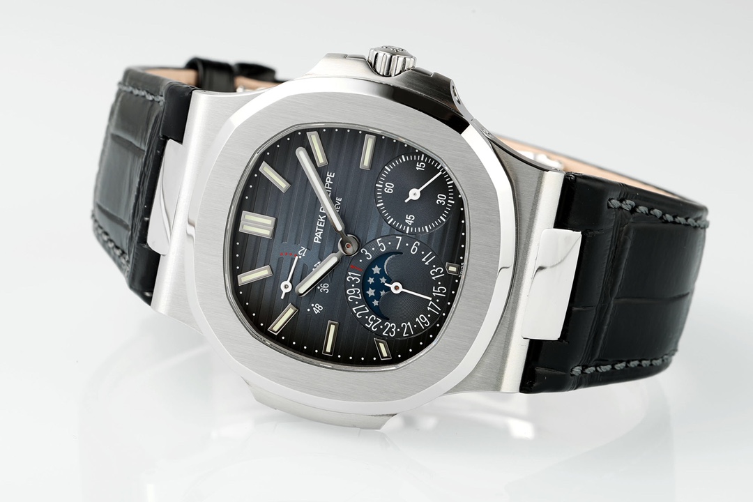 PP Nautilus Moon Phase detail 8