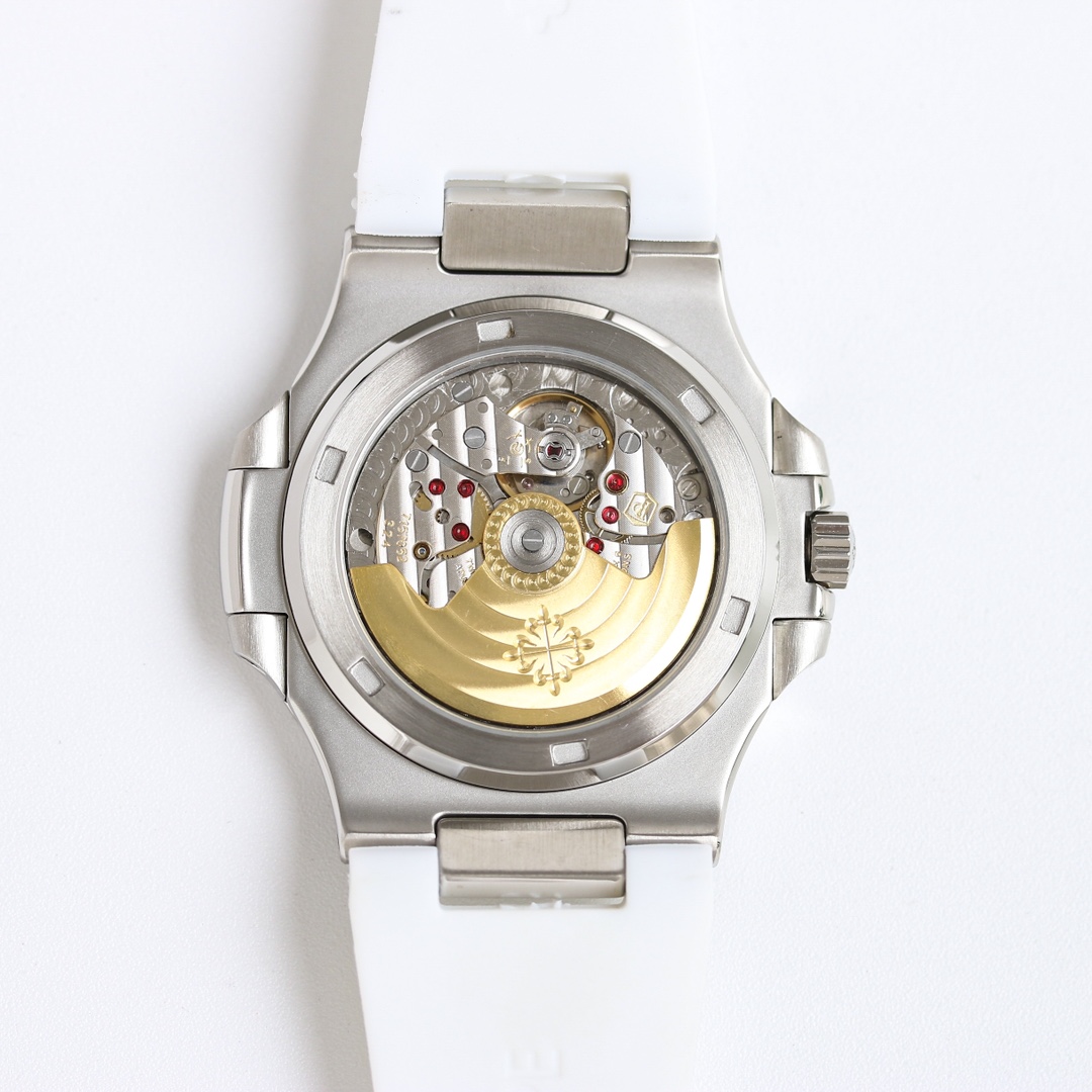 PP Nautilus 5711 White Dial Rubber detail 7