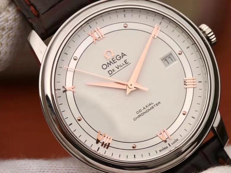 OMG De Ville Leather detail 5