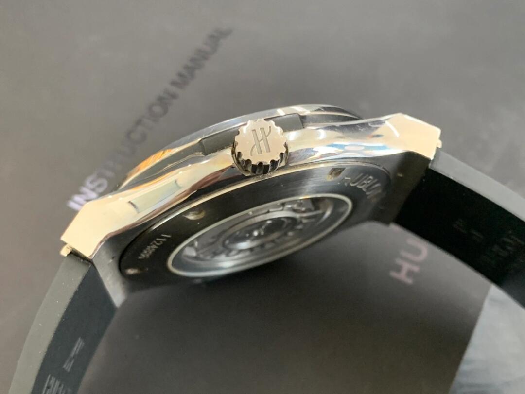 HB Fusion King Gold detail 7
