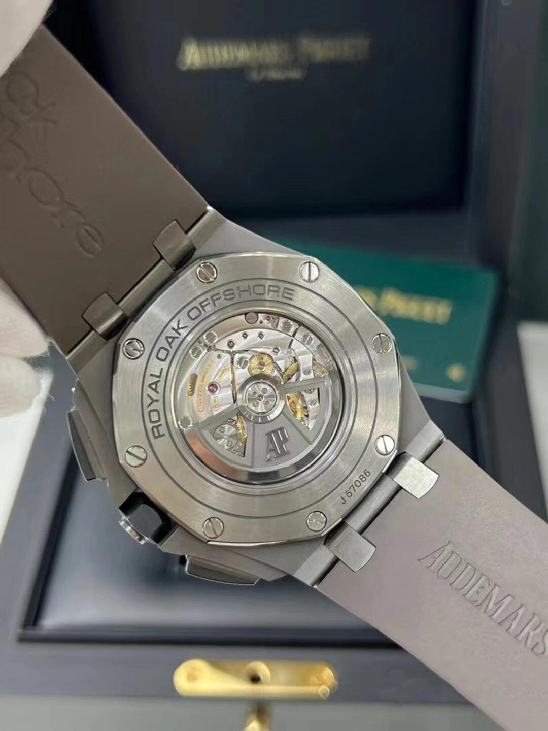 APS Royal Oak Chrono Novelty detail 8