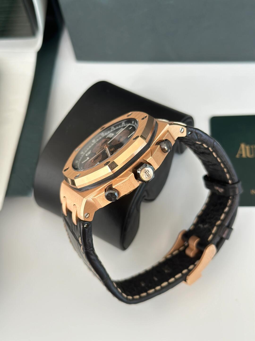 APS Leather Strap detail 8