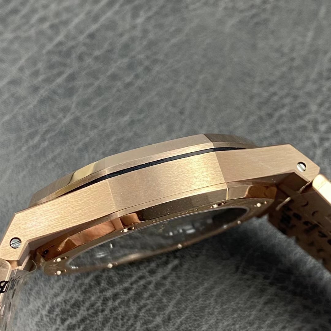 APS Tourbillon 26730or detail 3