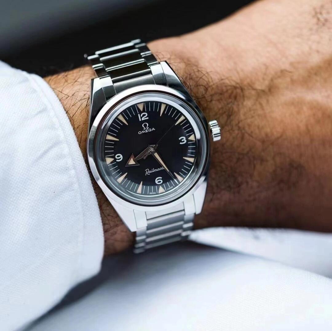 OMG Seamaster 38 detail 5