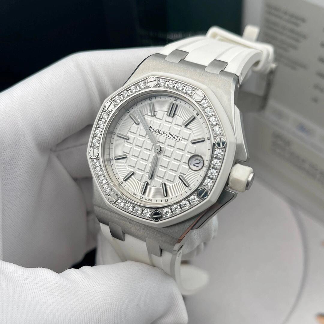 APS Royal Silver Ladies detail 7