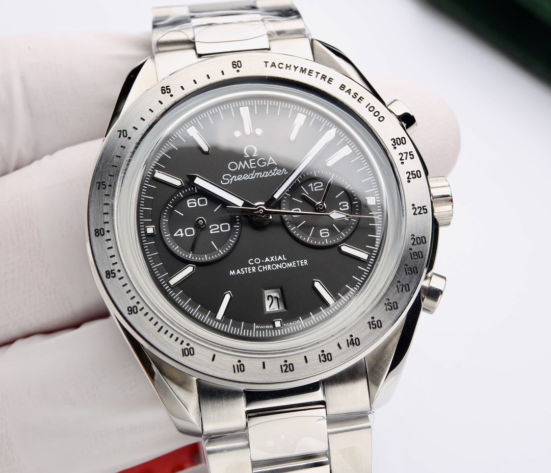 OMG Speedmaster 42mm Black detail 2